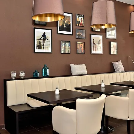 Atrium 3* Pardubice